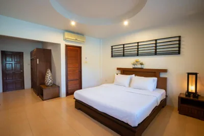 Surin House – Photos 11